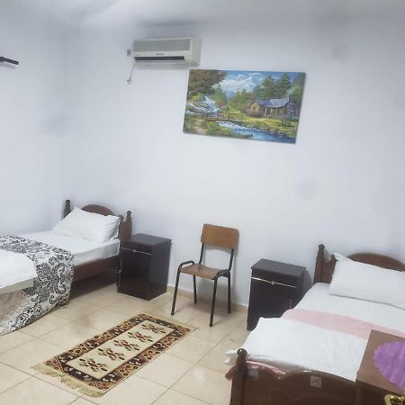 טיראנה Hostel Split Rock מראה חיצוני תמונה