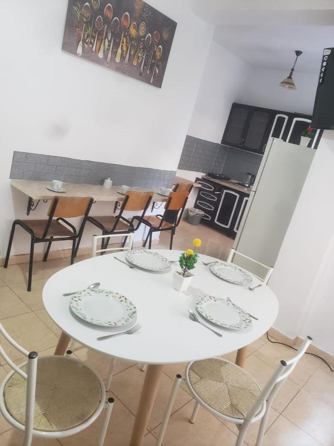 טיראנה Hostel Split Rock מראה חיצוני תמונה