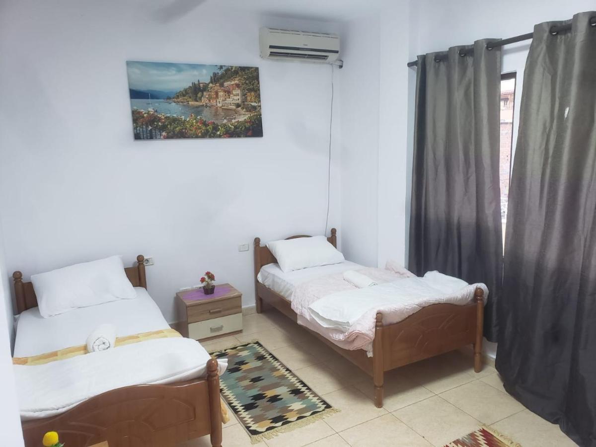 טיראנה Hostel Split Rock מראה חיצוני תמונה
