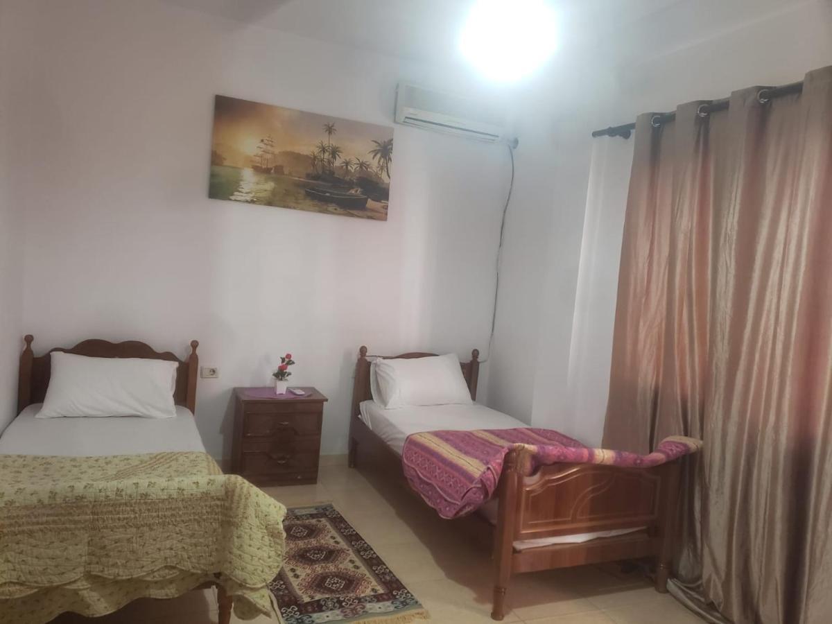 טיראנה Hostel Split Rock מראה חיצוני תמונה