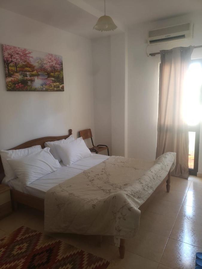 טיראנה Hostel Split Rock מראה חיצוני תמונה
