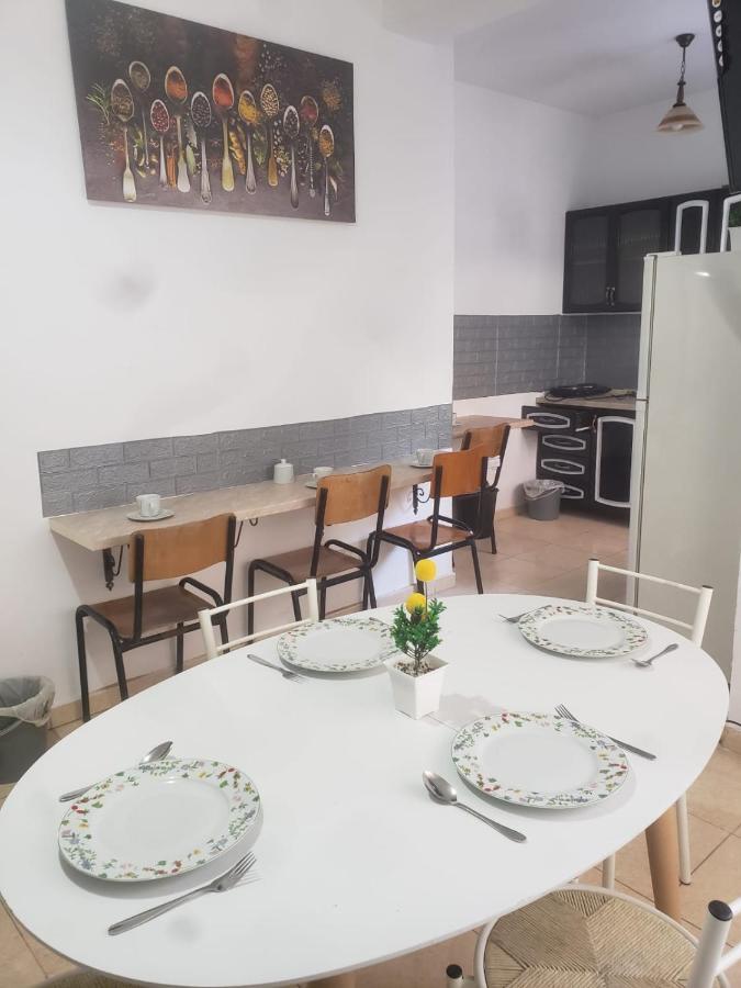 טיראנה Hostel Split Rock מראה חיצוני תמונה