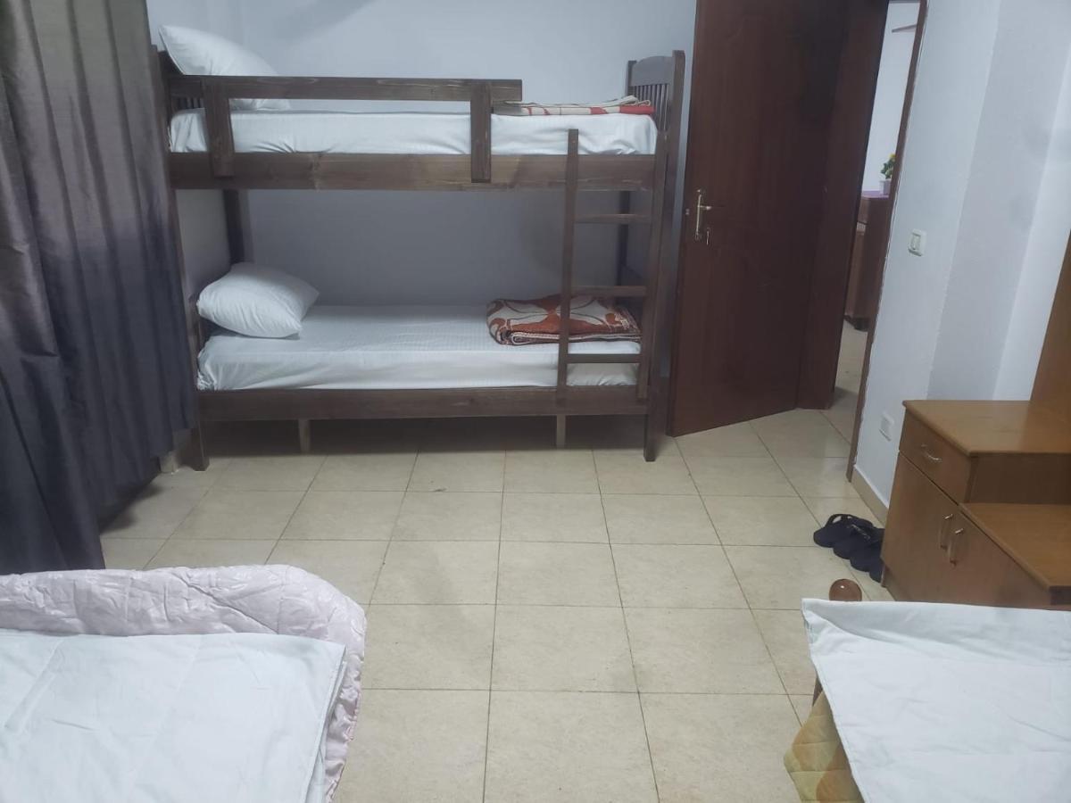 טיראנה Hostel Split Rock מראה חיצוני תמונה