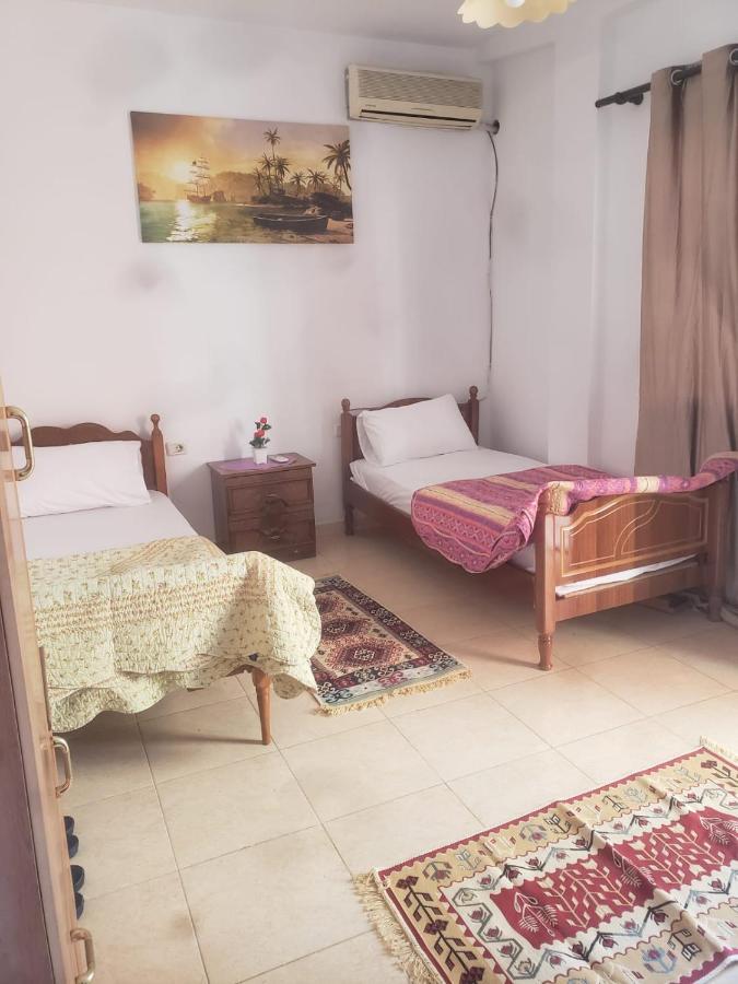 טיראנה Hostel Split Rock מראה חיצוני תמונה