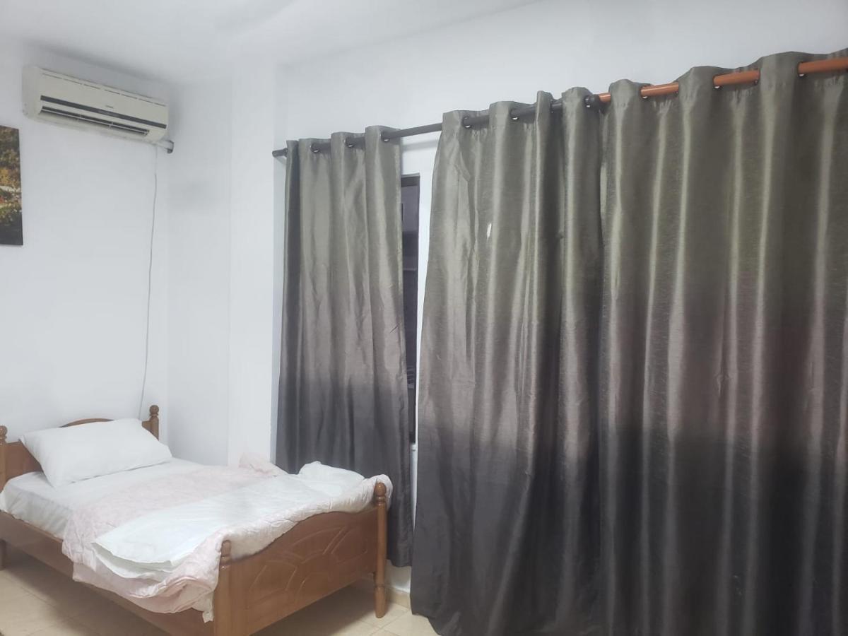טיראנה Hostel Split Rock מראה חיצוני תמונה