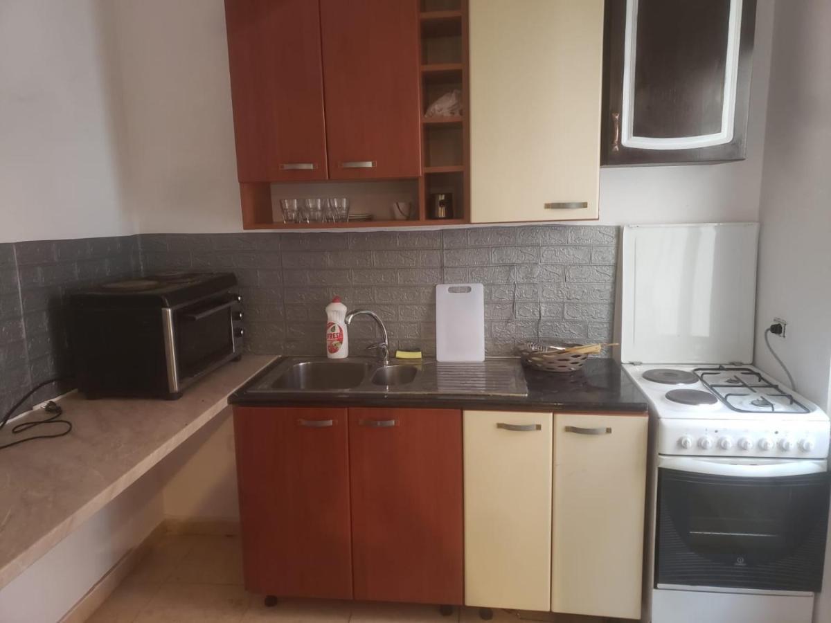 טיראנה Hostel Split Rock מראה חיצוני תמונה