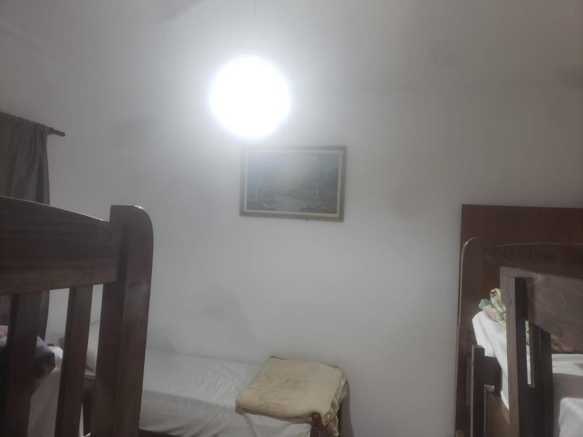 טיראנה Hostel Split Rock מראה חיצוני תמונה