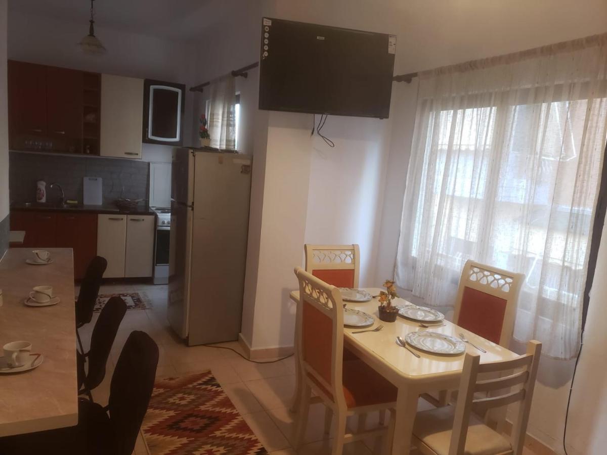 טיראנה Hostel Split Rock מראה חיצוני תמונה