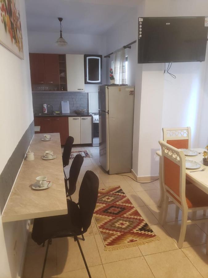 טיראנה Hostel Split Rock מראה חיצוני תמונה