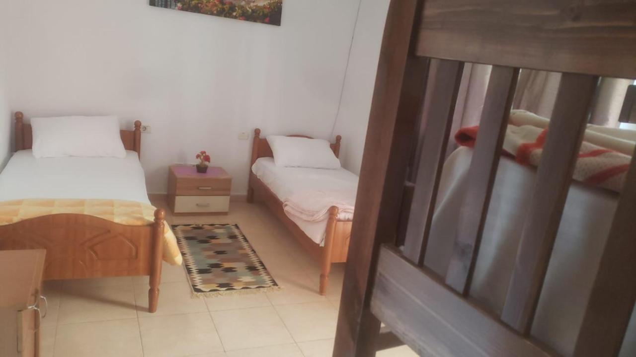 טיראנה Hostel Split Rock מראה חיצוני תמונה